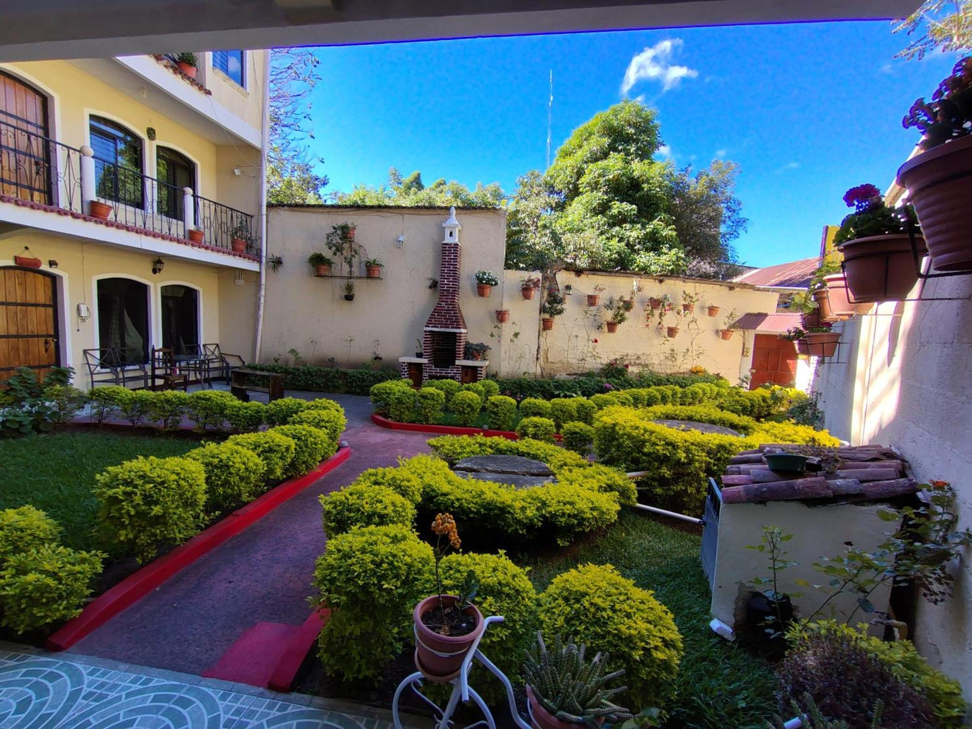 Hotel Casa Elefante Dormido Panajachel Exterior foto